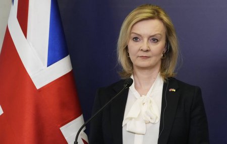 Глава британского МИД заявила, что члены НАТО обсуждают поставки вооружений Молдове