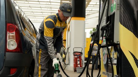 Украинский эксперт Куюн заявил о прекращении поставок бензина А-95 из Белоруссии