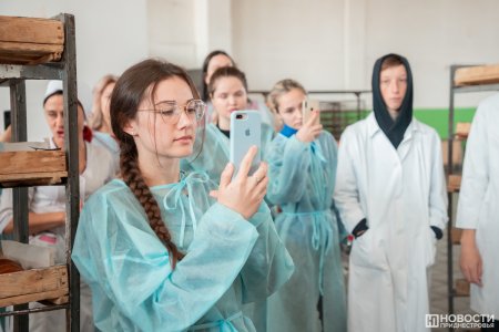 Школьникам и студентам показали «Бендерский хлеб»
