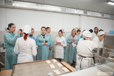 Школьникам и студентам показали «Бендерский хлеб»