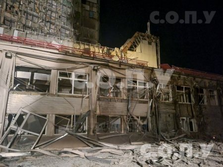 В Украине сообщили о повреждении морского вокзала в Одессе после взрыва