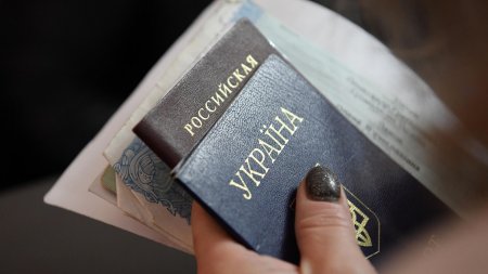 Незаконно находящихся в России украинцев обязали уехать или легализоваться